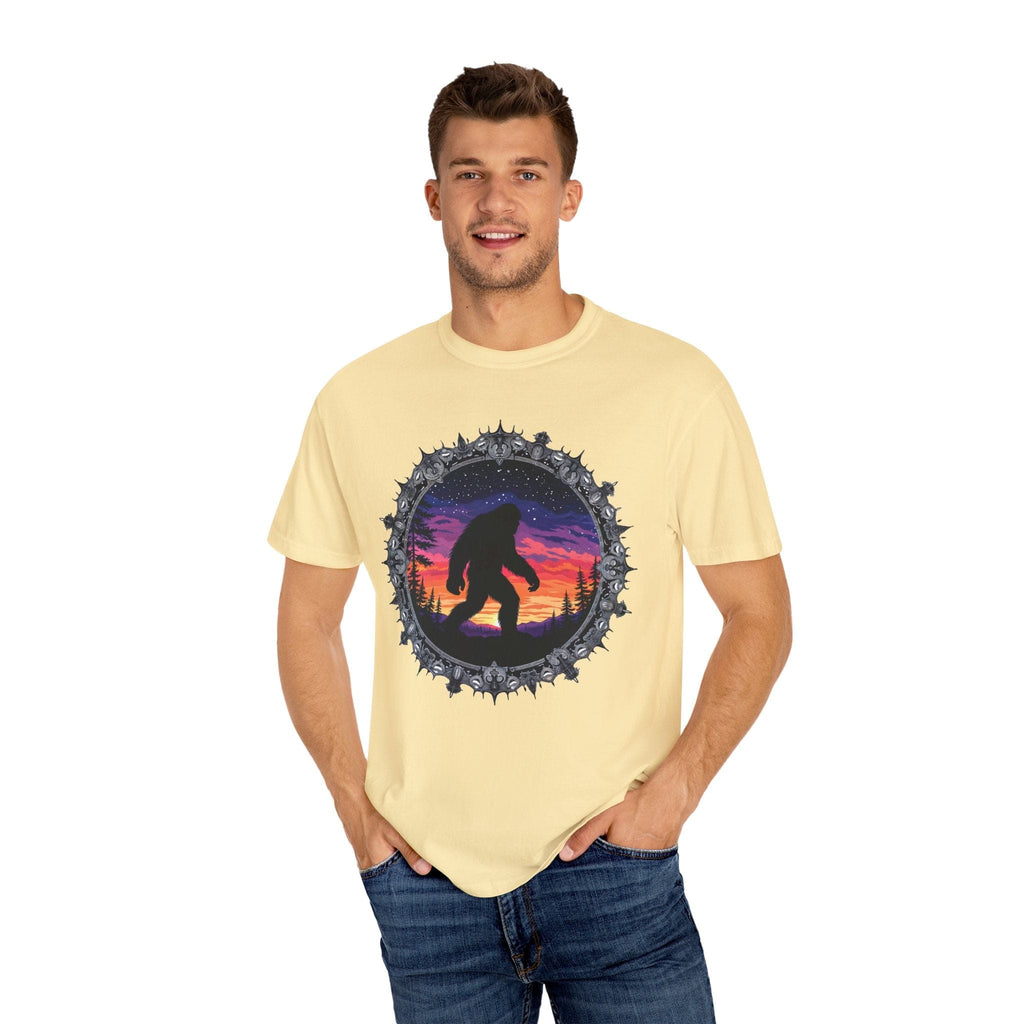Printify T-Shirt Bigfoot Sunset Unisex T-Shirt, Nature Lover Shirt, Camping Tee, Outdoor Adventure Top, Gift for Him/Her, Unique Graphic Tee